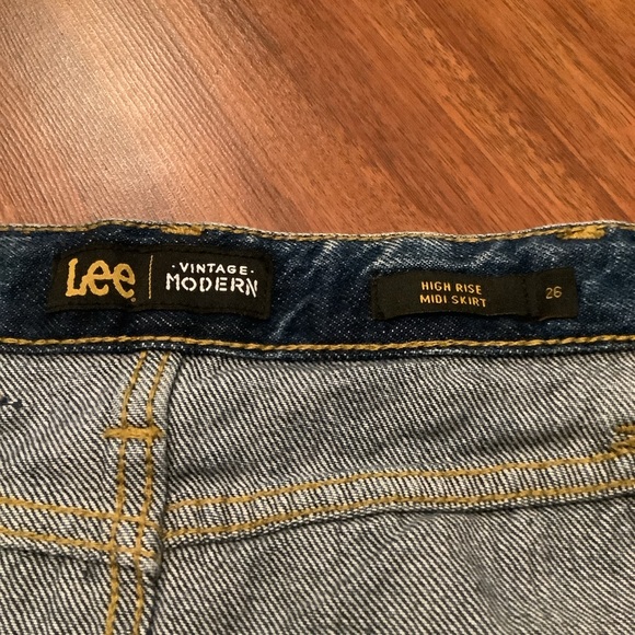 Lee vintage modern high rise midi skirt size 26 - Picture 10 of 10